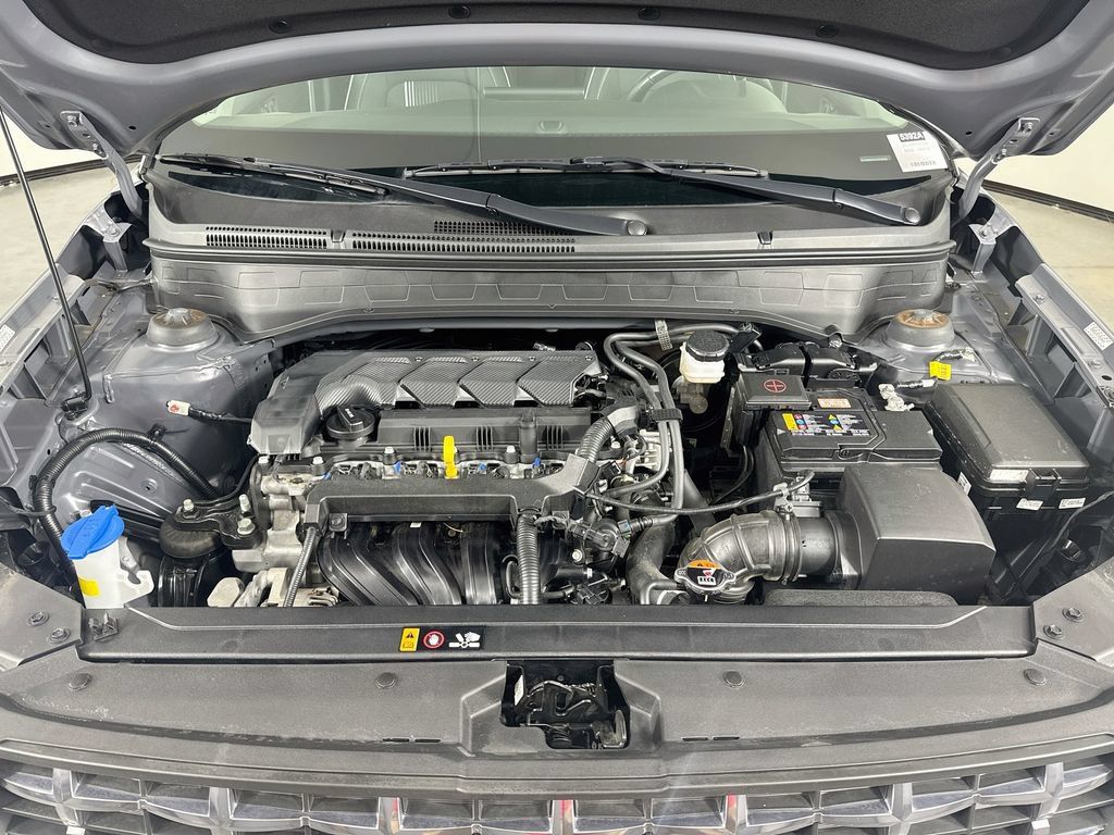 Certified 2024 Hyundai Venue Limited FWD image 31