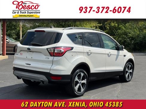 Used 2018 Ford Escape SEL AWD/4WD image 4