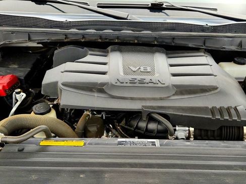 Used 2024 Nissan Titan PRO-4X w/ Pro-4x Convenience Package AWD/4WD image 26
