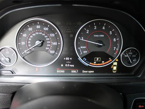 Used 2012 BMW 328i Sedan RWD image 8