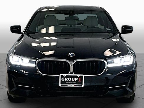 Used 2023 BMW 530i w/ Premium Package RWD image 3