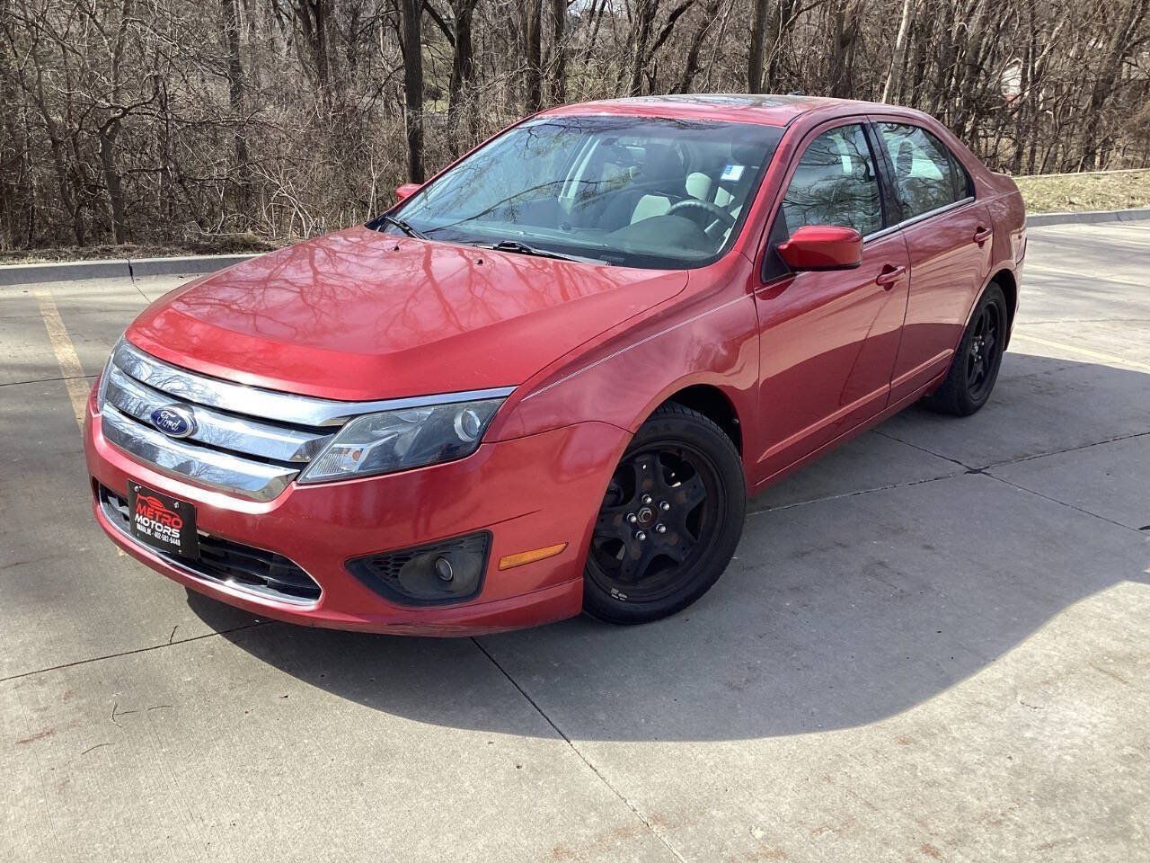 Used 2011 Ford Fusion SE w/ 202A Rapid Spec Order Code FWD image 2