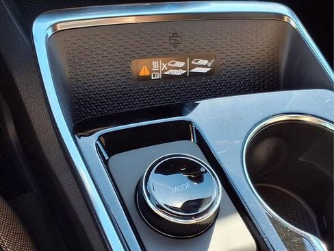 New 2026 Chevrolet Equinox ACTIV image 16