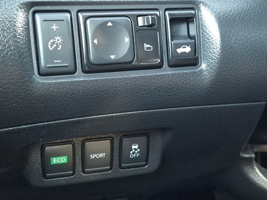 Used 2017 Nissan Sentra S FWD image 22
