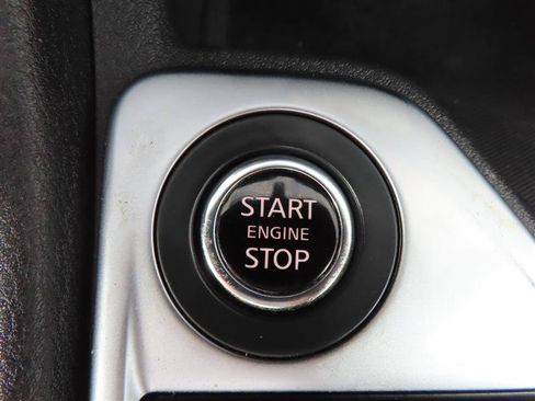 Used 2023 Nissan Sentra SV FWD image 19
