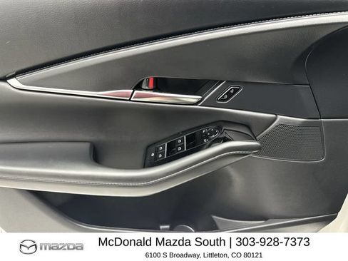 Used 2025 MAZDA CX-30 AWD 2.5 S w/ Preferred Package image 13