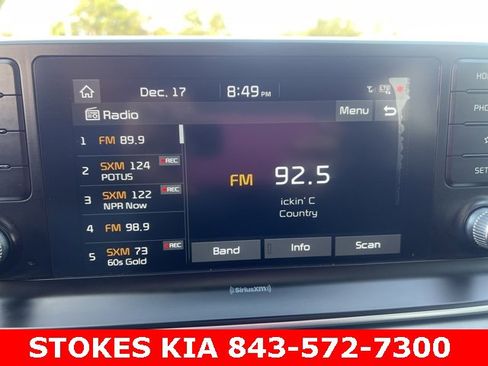 Used 2020 Kia Telluride S w/ S 8 Passenger Seating Package image 15