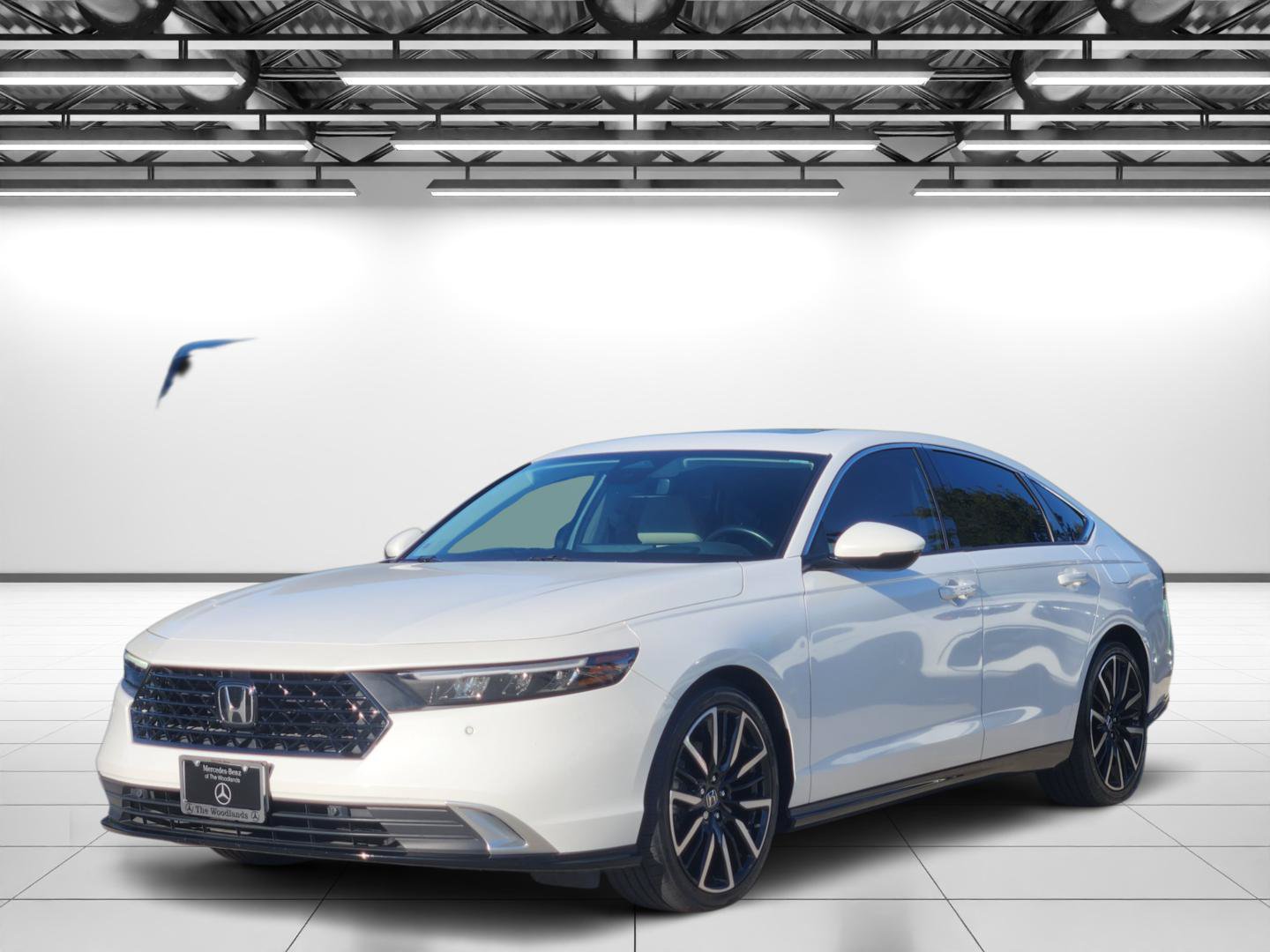 Used 2023 Honda Accord Touring image 5