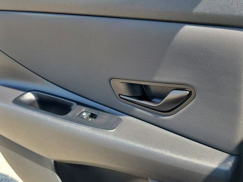 New 2026 Hyundai Elantra Sport FWD image 22