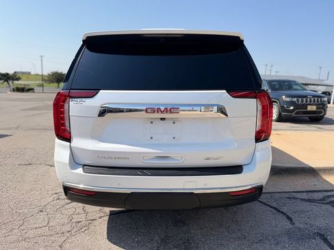 Used 2021 GMC Yukon SLT w/ SLT Luxury Plus Package RWD image 5