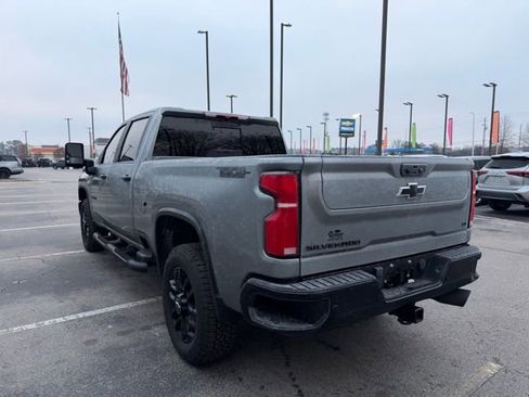 Used 2026 Chevrolet Silverado 2500 LT w/ Trail Boss Package image 6