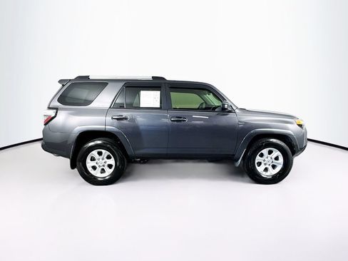 Used 2019 Toyota 4Runner SR5 RWD image 11