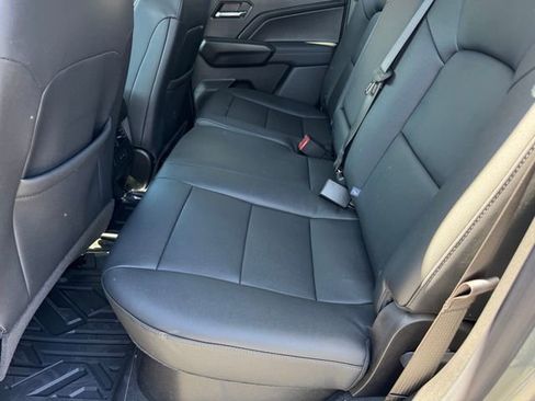 New 2026 Chevrolet Colorado LT w/ LT Convenience Package RWD image 11