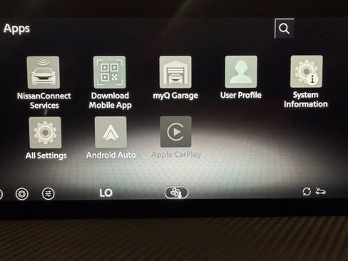 Used 2026 Nissan Kicks SR FWD image 36