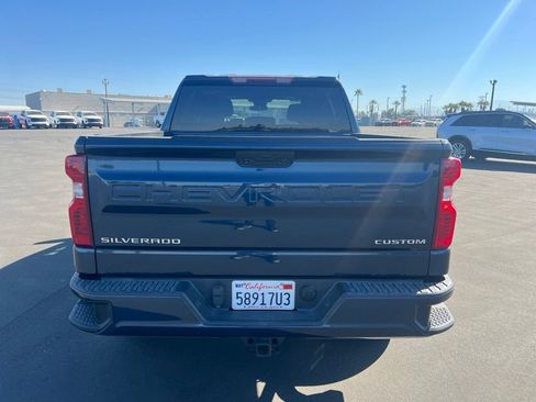 Used 2023 Chevrolet Silverado 1500 Custom AWD/4WD image 6