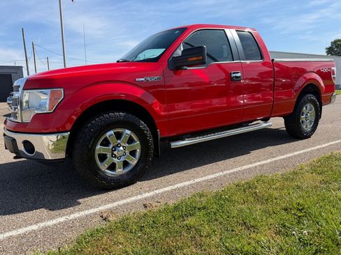 Used 2013 Ford F150 XLT w/ Luxury Equipment Group AWD/4WD image 3