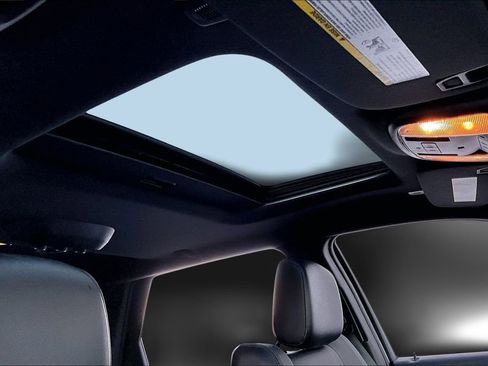 Used 2022 Dodge Durango GT image 20