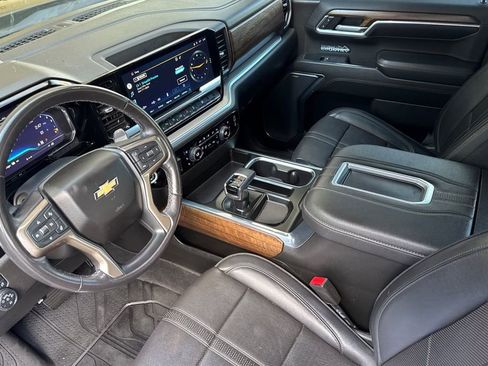 Used 2022 Chevrolet Silverado 1500 High Country image 10