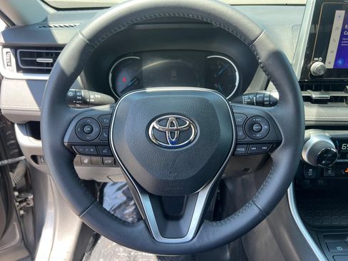 Certified 2023 Toyota RAV4 XLE Premium AWD/4WD image 13
