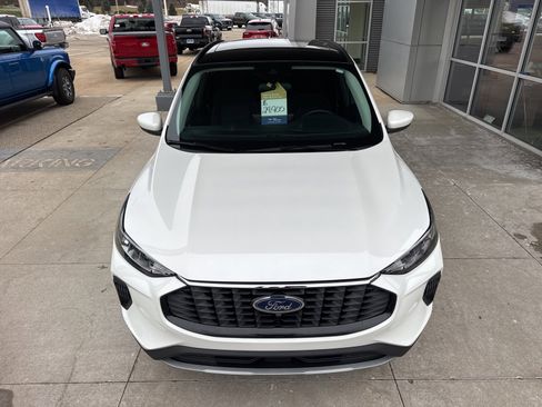 Certified 2023 Ford Escape Active w/ Tech Pack #2 image 12