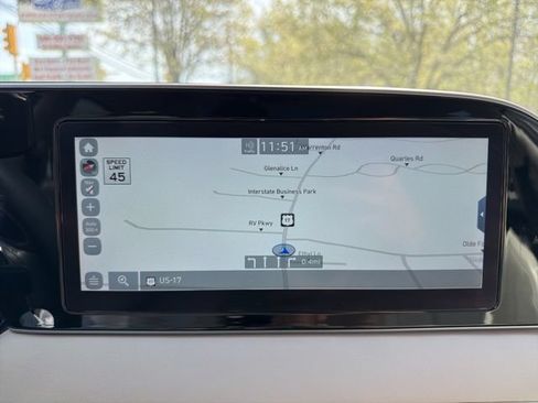 Used 2021 Hyundai Palisade Limited AWD/4WD image 19