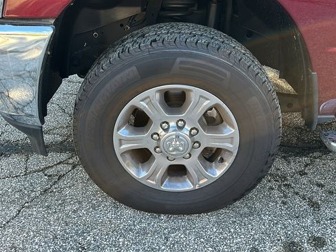 Used 2024 RAM 2500 Big Horn image 10