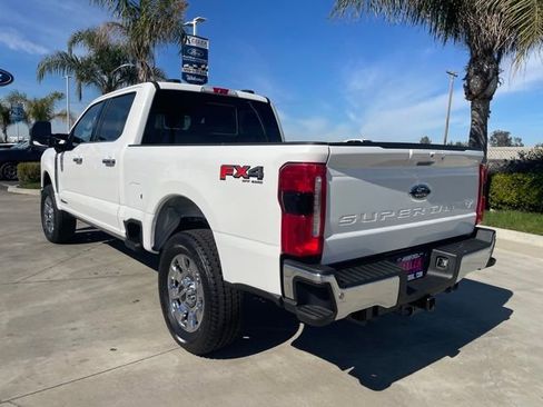 New 2026 Ford F250 Lariat w/ Lariat Ultimate Package image 3