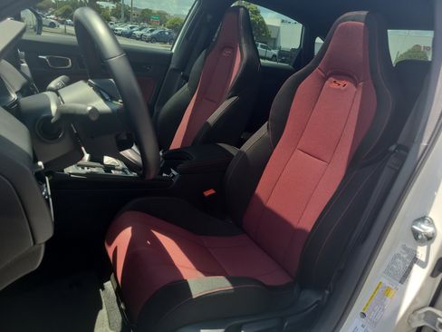 Used 2025 Honda Civic Si image 18