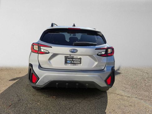 Certified 2024 Subaru Crosstrek 2.0i Premium w/ Crosstrek Mirror Package AWD/4WD image 4