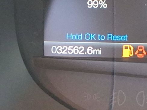 Used 2024 Ford Edge SEL image 20