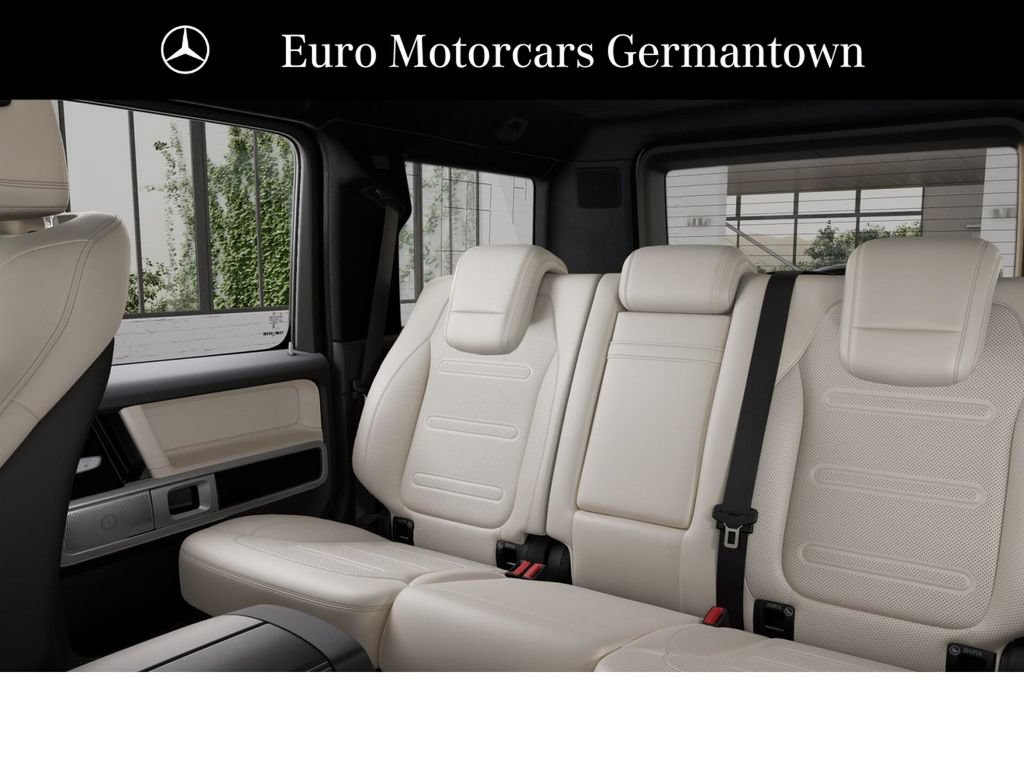 New 2027 Mercedes-Benz G 580 e image 5