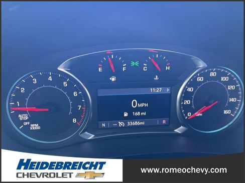 Used 2023 Chevrolet Traverse LT FWD image 21