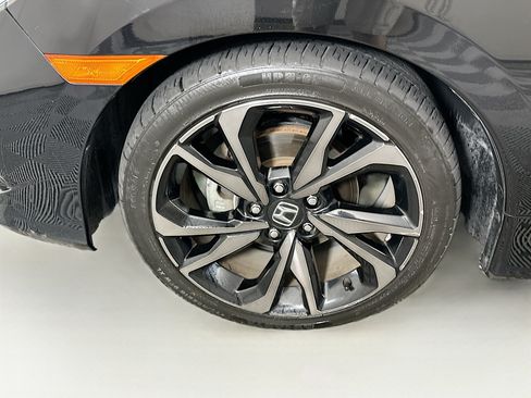 Used 2021 Honda Civic Sport image 11