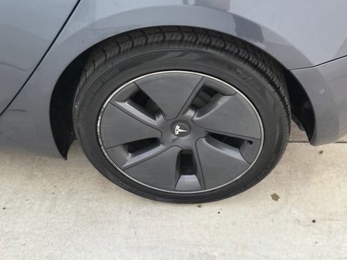 Used 2022 Tesla Model 3 Long Range image 14