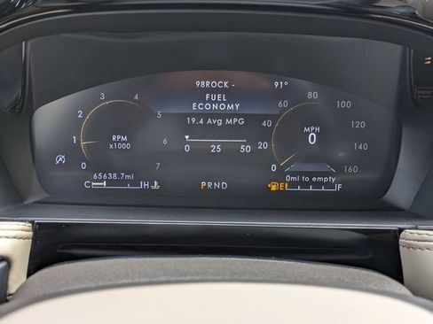 Used 2022 Lincoln Corsair Reserve w/ Elements Package FWD image 31