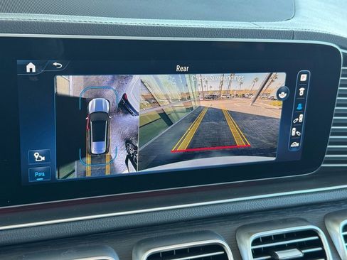 Certified 2024 Mercedes-Benz GLS 450 4MATIC image 33
