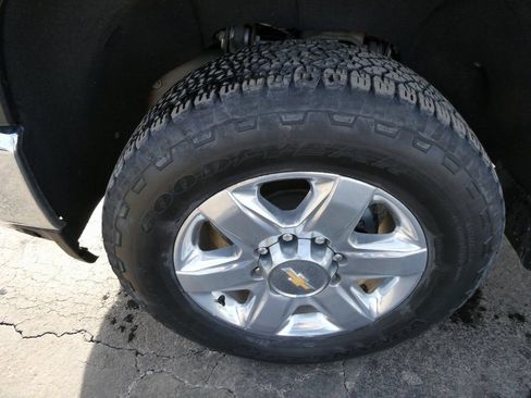 Certified 2022 Chevrolet Silverado 2500 LTZ w/ LTZ Premium Package image 12