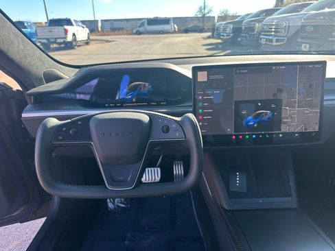 Used 2021 Tesla Model S Plaid AWD/4WD image 11