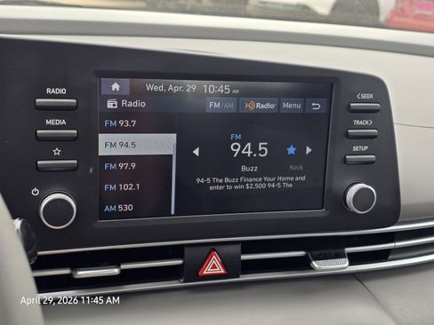 Certified 2025 Hyundai Elantra Sport FWD image 19