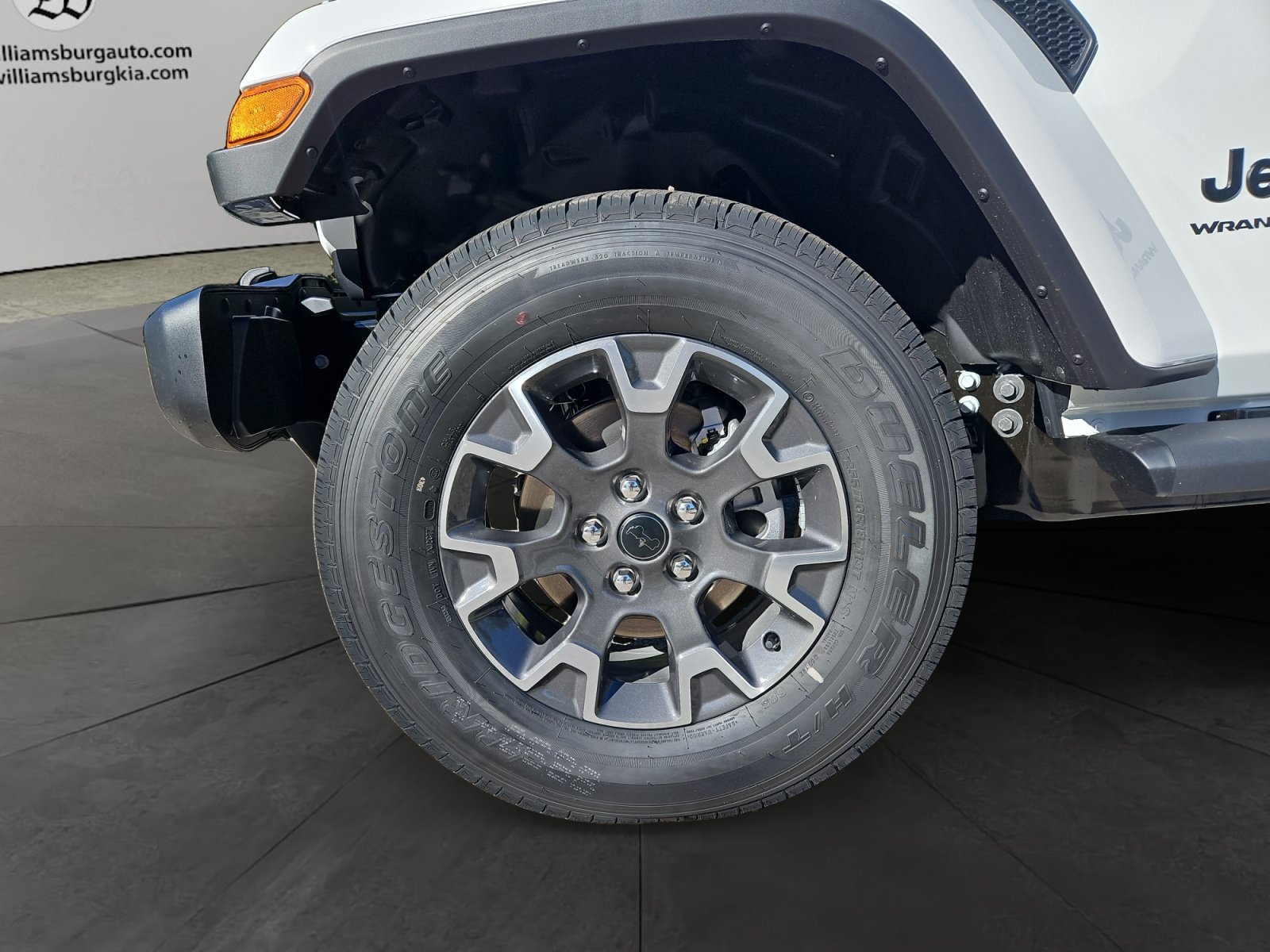 New 2027 Jeep Wrangler Unlimited Sahara AWD/4WD image 14