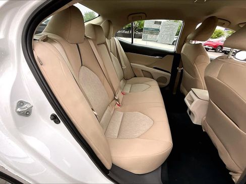 Used 2024 Toyota Camry LE FWD image 20