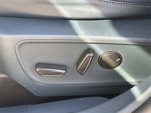 Certified 2022 Ford Maverick Lariat w/ Lariat Luxury Package image 21