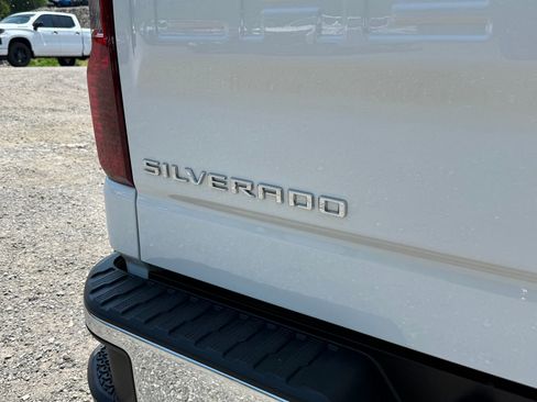 Certified 2026 Chevrolet Silverado 1500 LT AWD/4WD image 11