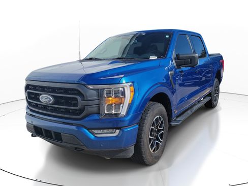 Used 2022 Ford F150 XLT w/ Equipment Group 302A High AWD/4WD image 3