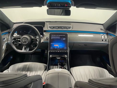 Used 2024 Mercedes-Benz S 63 AMG S image 30