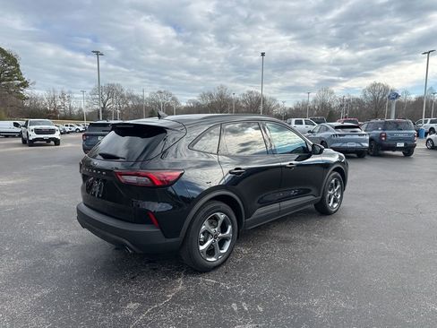 Used 2025 Ford Escape ST-Line image 3
