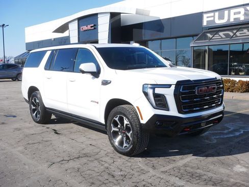 Certified 2025 GMC Yukon XL AT4 w/ AT4 Premium Package AWD/4WD image 2