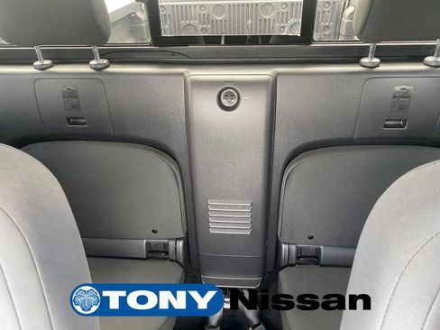 Used 2025 Nissan Frontier S w/ S Utility Package RWD image 18