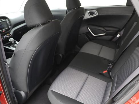 Used 2024 Kia Soul LX w/ Option Group 015 image 11