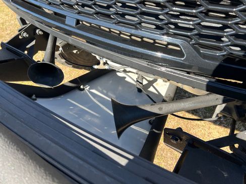 Used 2019 Ford F350 Lariat w/ Lariat Ultimate Package AWD/4WD image 14